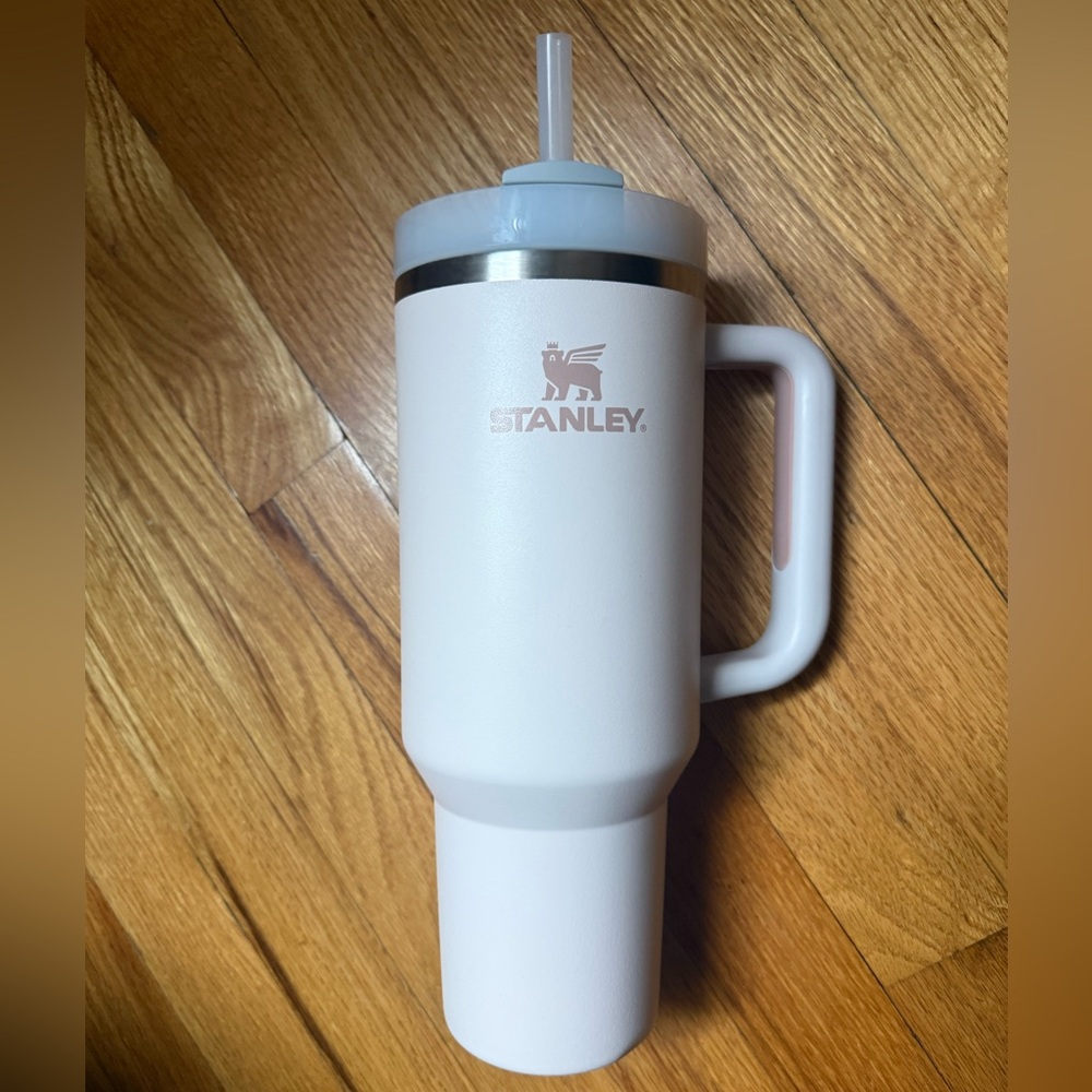 Stanley Quencher H2.0 Flowstate 40oz Rose Quartz